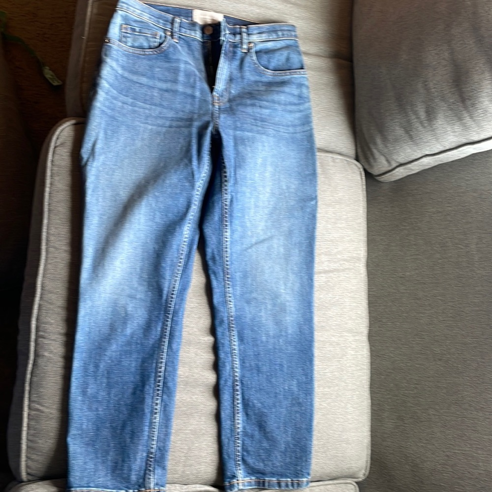 Everlane Women’s The Cheeky Jean. Waist 27. Crop